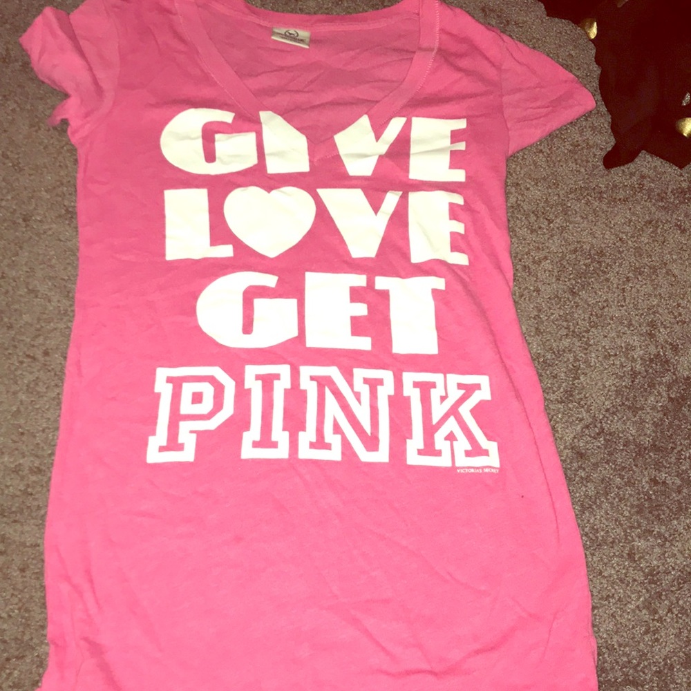 VS Pink T shirt